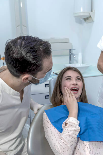 Best Emergency Dental Care for Abscessed Tooth in Lordstown, OH