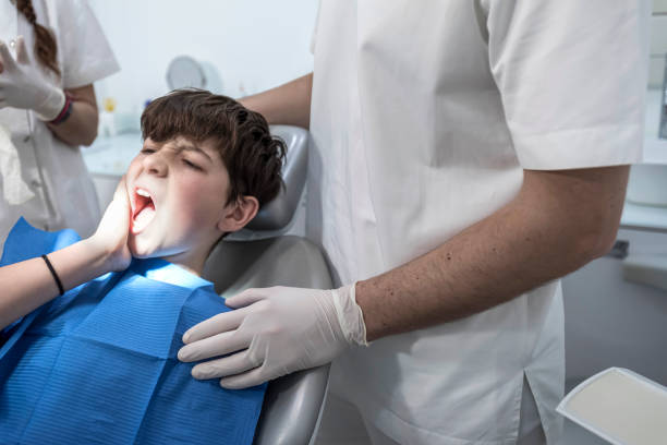 Best Emergency Dental Care for Abscessed Tooth in Lordstown, OH